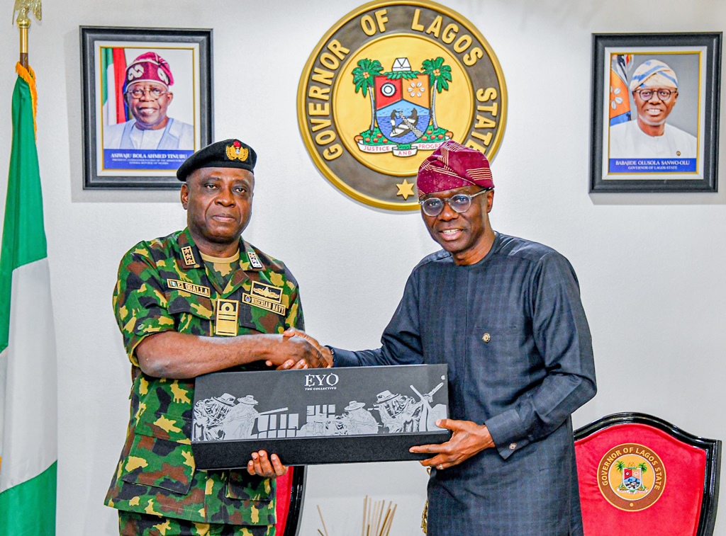 GOV. SANWO-OLU RECEIVES THE NEW CHIEF OF NAVAL STAFF, VICE ADMIRAL EMMANUEL OGALLA AT LAGOS HOUSE, MARINA